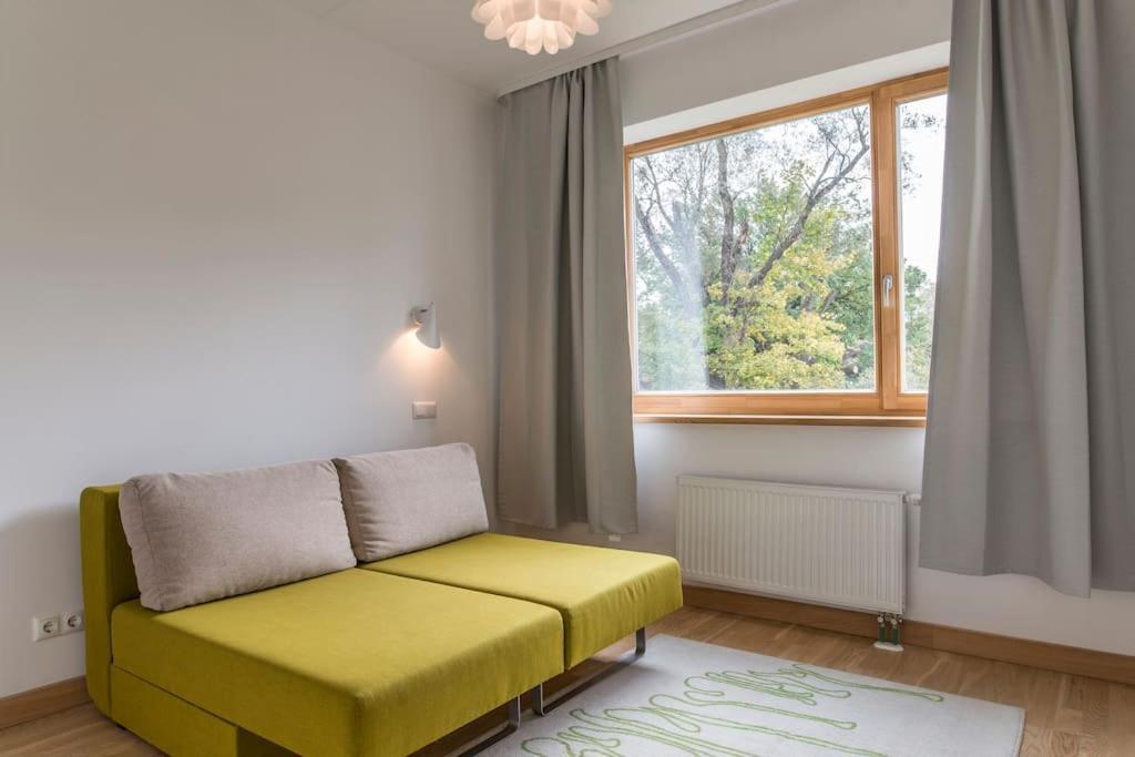 Lejlighed Stunning 2 Bedroom In Quite Part Of Riga